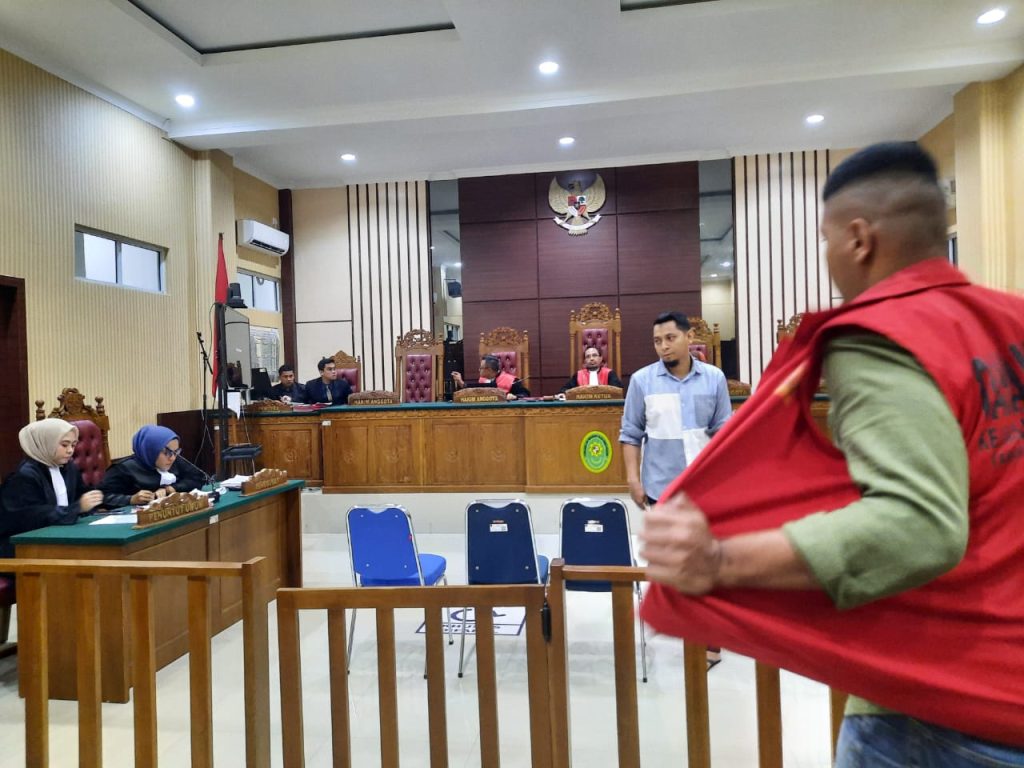 Eks Karyawan Bank Mandiri Tanjungpinang Dituntut 8 Tahun Penjara