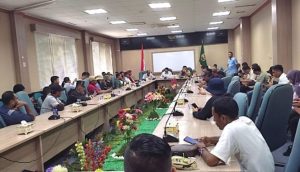 Anggota DPRD Batam Terima Aspirasi Masyarakat Teluk Bakau