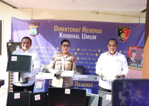 Polda Kepri Bongkar Sarang Judi Online Skala Besar di Batam, Ratusan Ribu Akun Bot Dikendalikan Otomatis